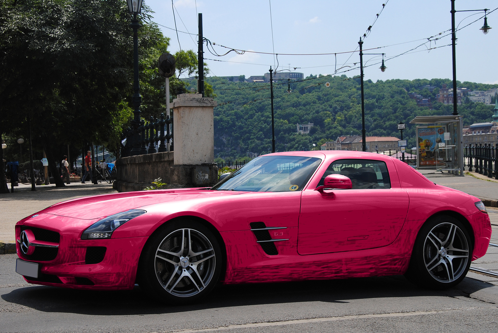 Mercedes-Benz SLS AMG