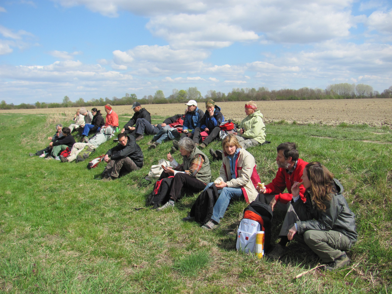 2012.04.01.POEÜ Kockás liliom túra (110)