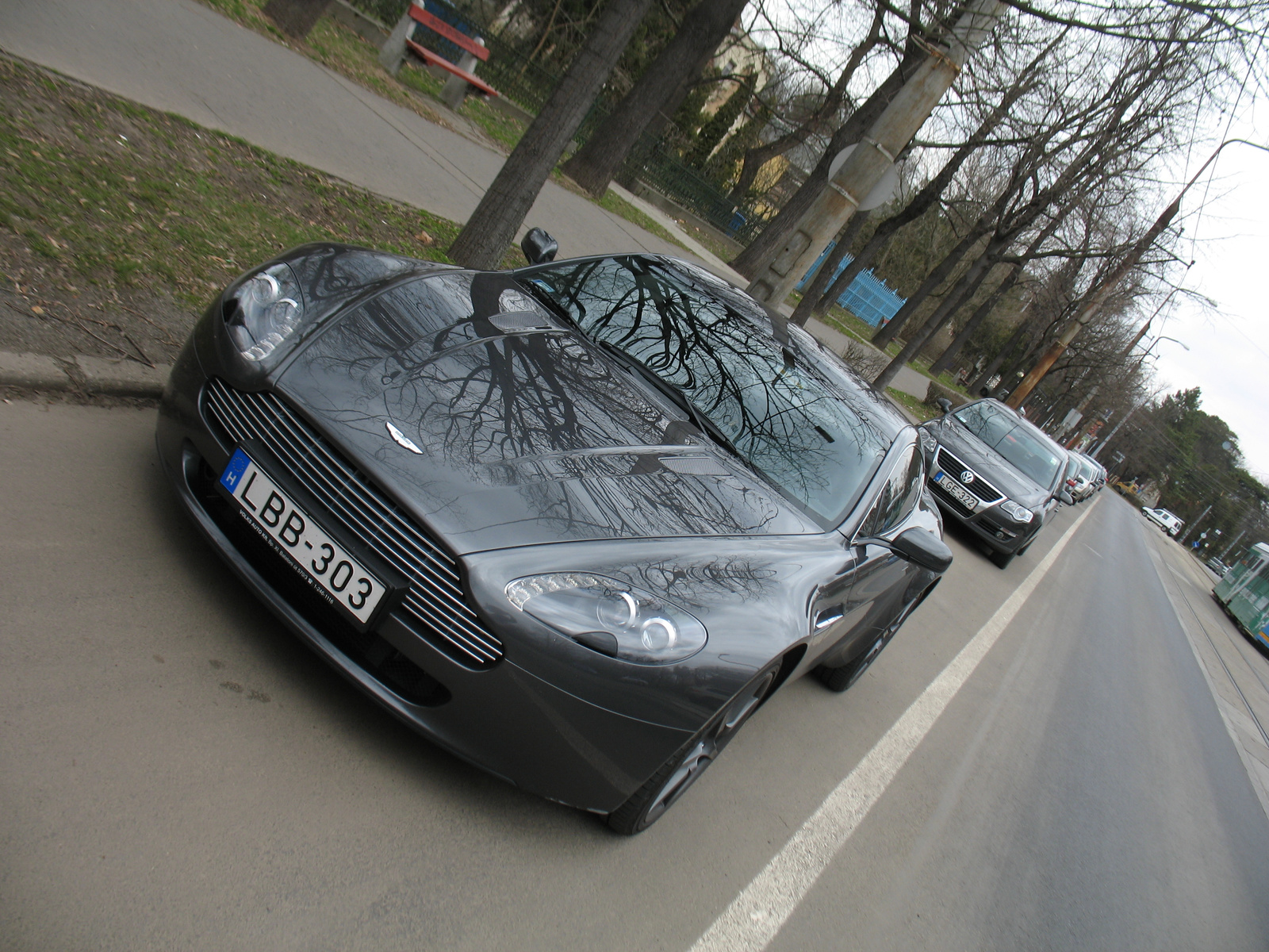 Aston Martin V8 Vantage