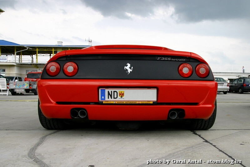 Ferrari F355 Berlinetta (4)