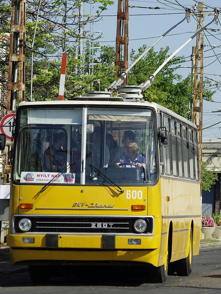 Ikarus 260T a Troligarázsban 31 2009.09.26