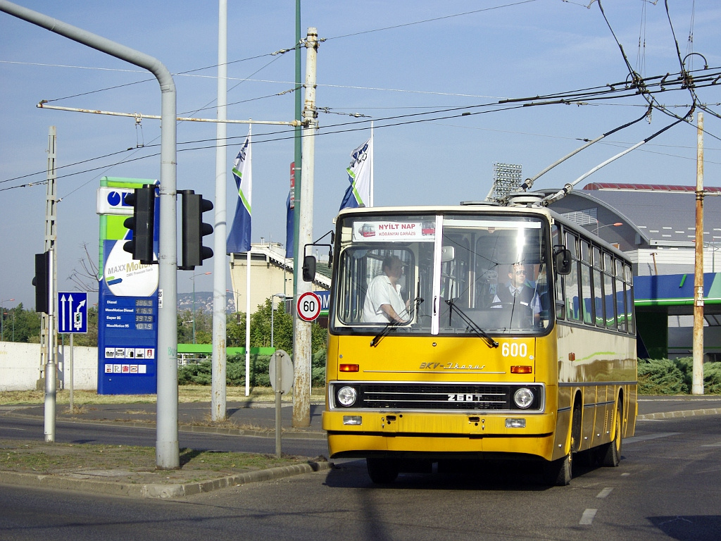 Ikarus 260T a Stadionoknál 5 2011.09.24