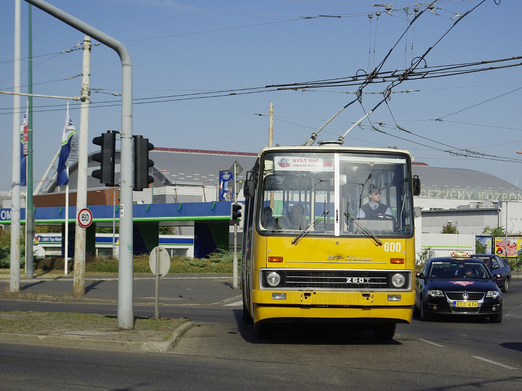 Ikarus 260T a Stadionoknál 8 2011.09.24