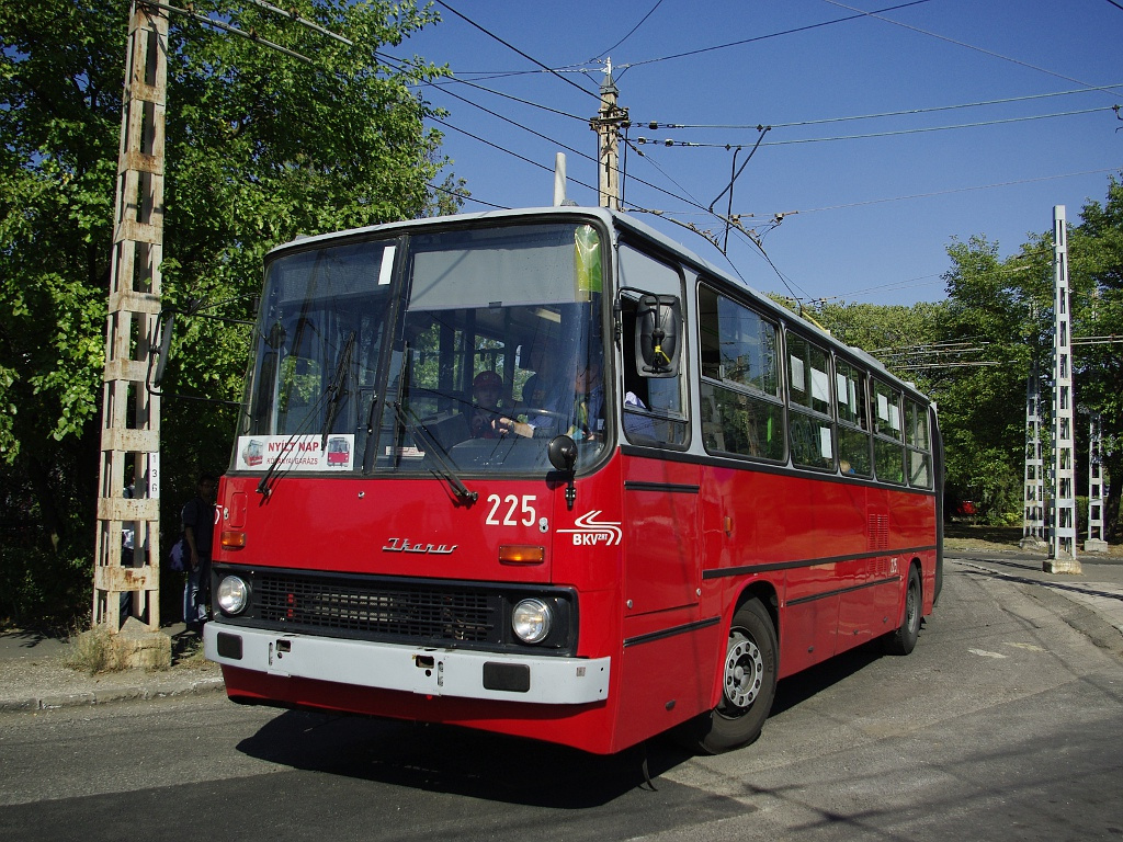 Ikarus 280T a Troligarázsban 13 2011.09.24