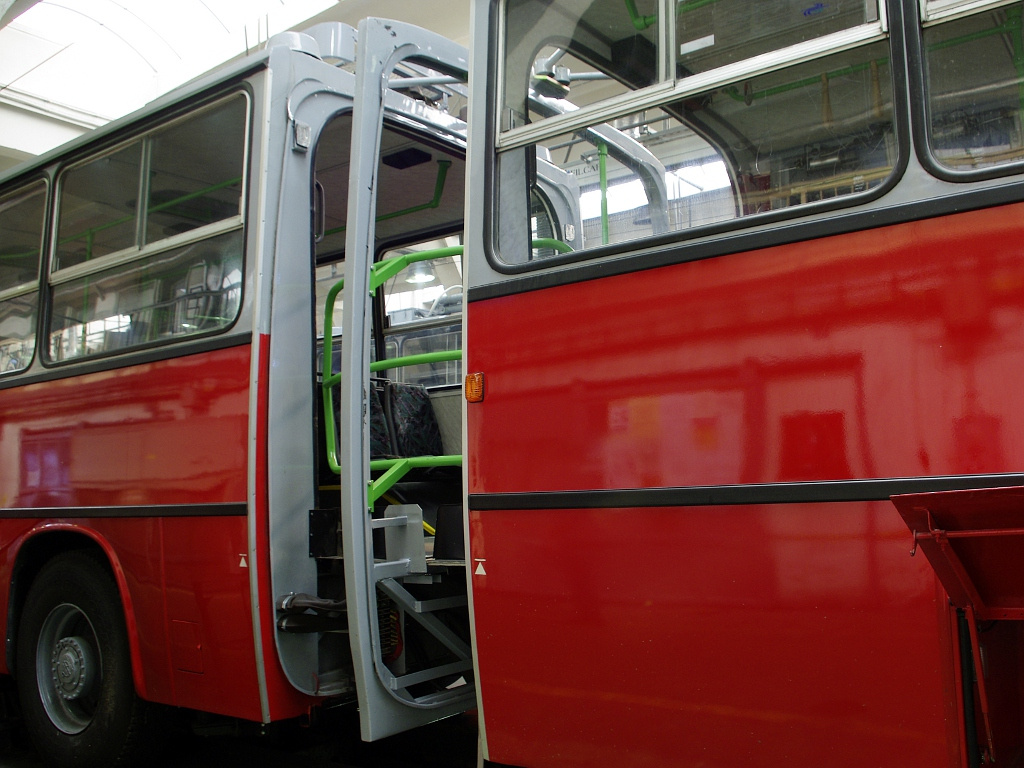 Ikarus 280T a Troligarázsban 24 2011.09.24