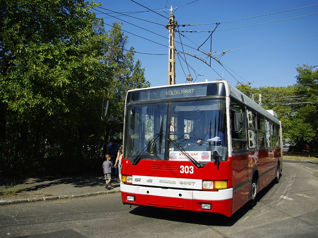 Ikarus 435T a Troligarázsban 21 2011.09.24