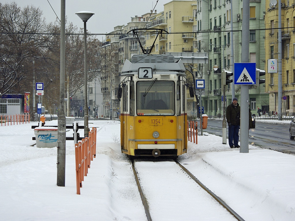 KCSV-7 a Boráros térnél 01 2012.02.05