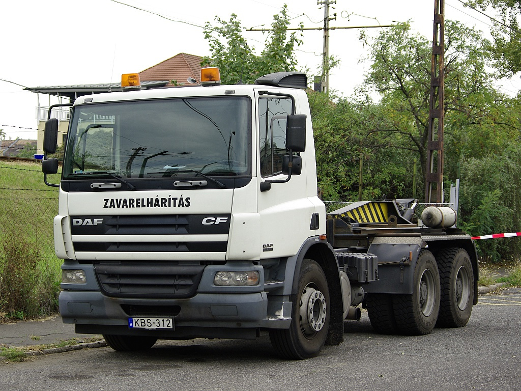 DAF CF75 a troligarázsban 01 2012.09.29