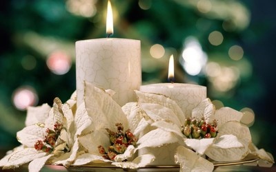 christmas-candles-9177-400x250