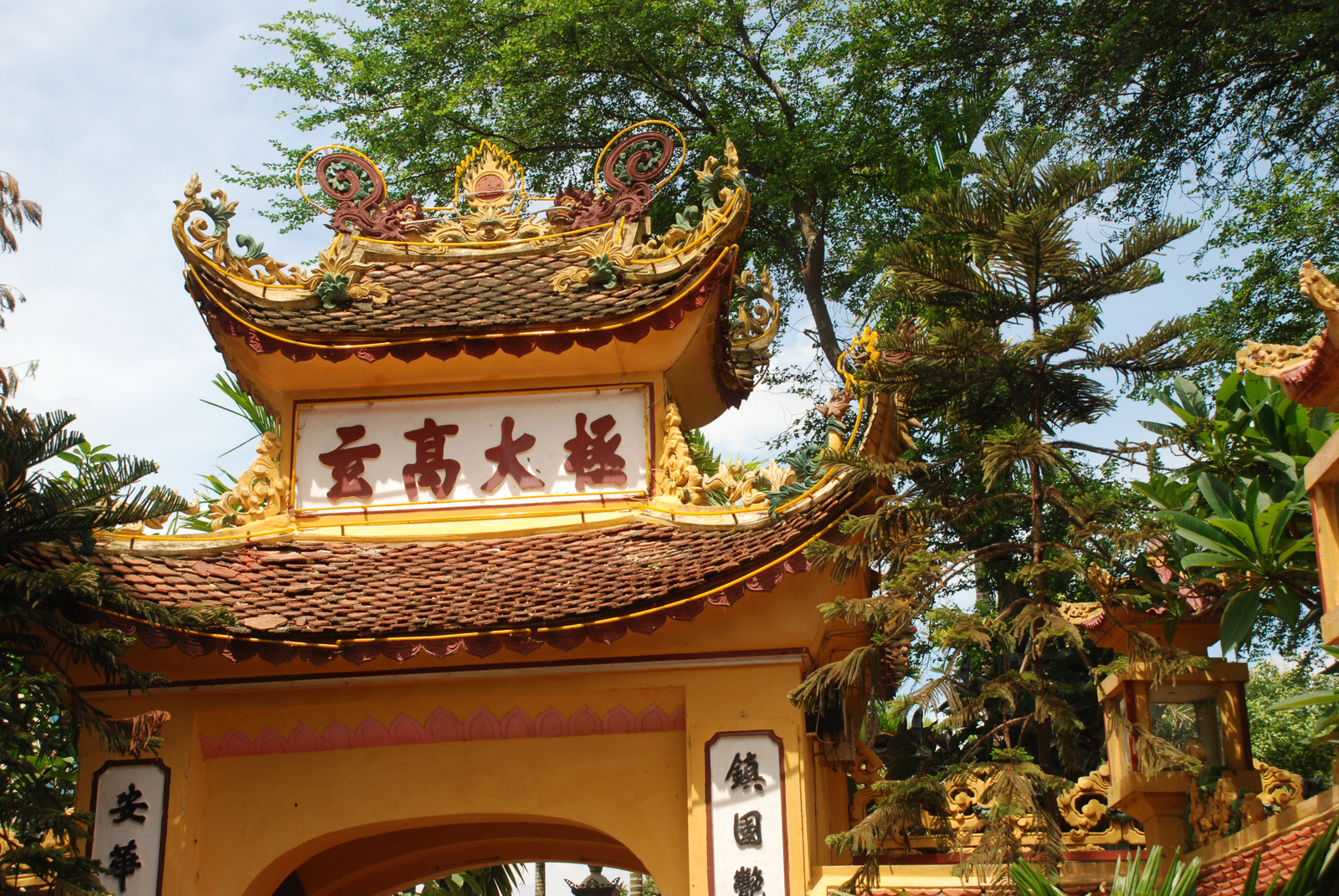 Tran-Quoc Pagoda 8