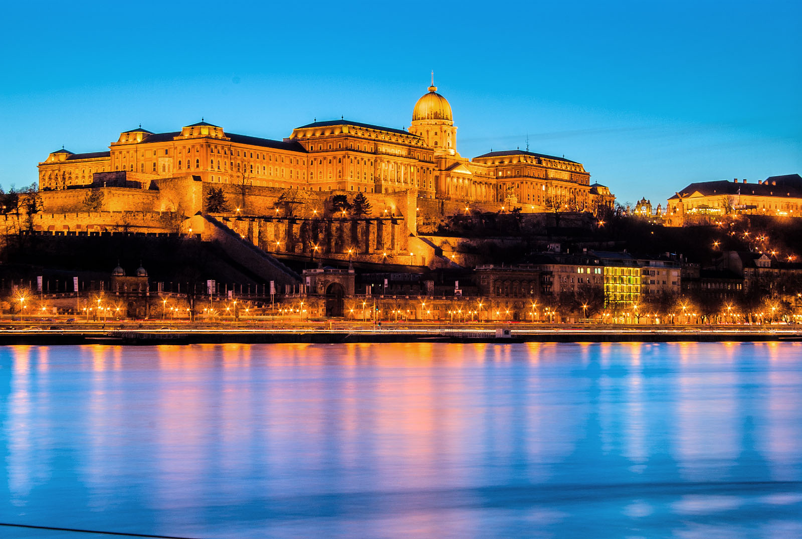 Budapest kékóra