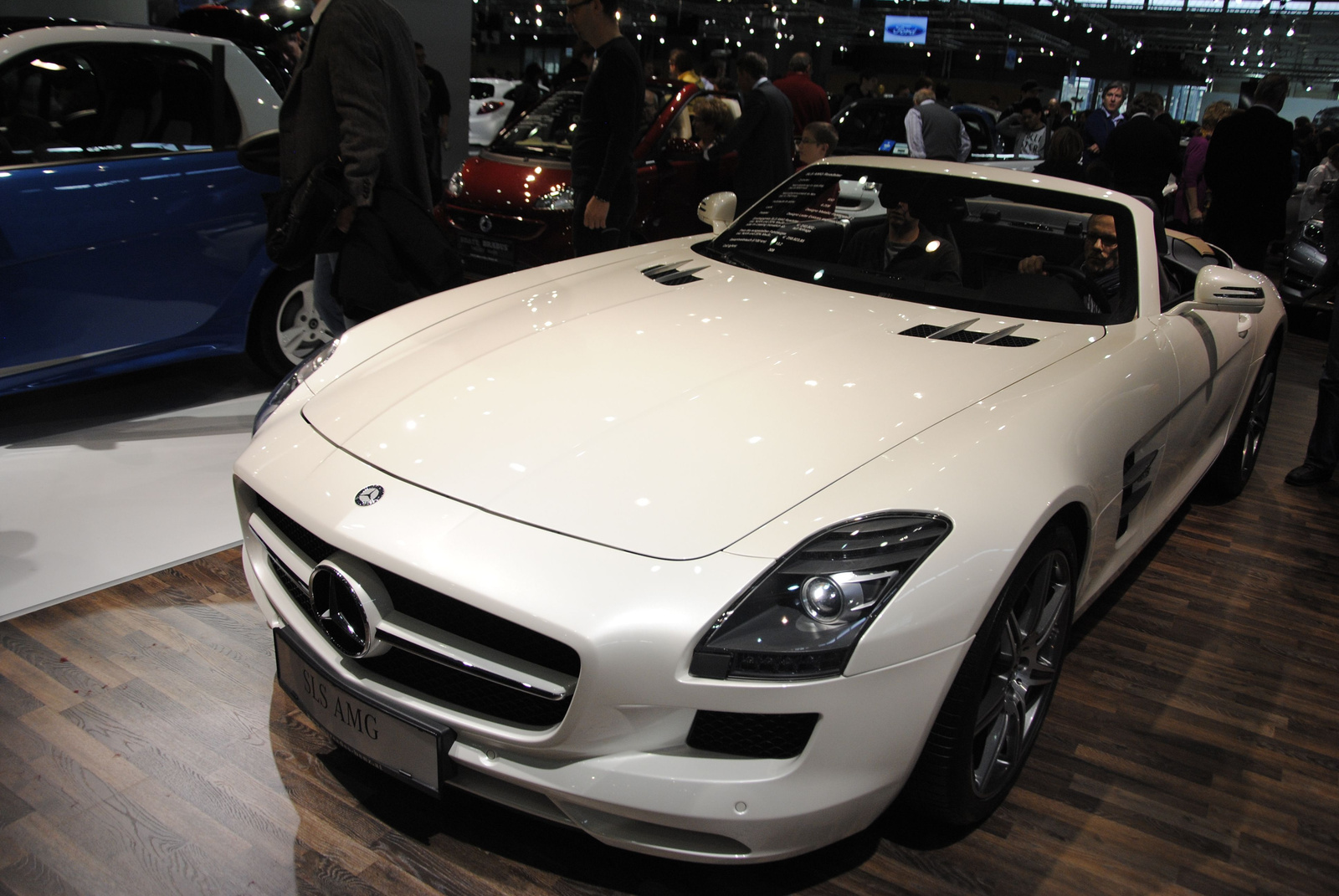 Mercedes-Benz SLS AMG Roadster