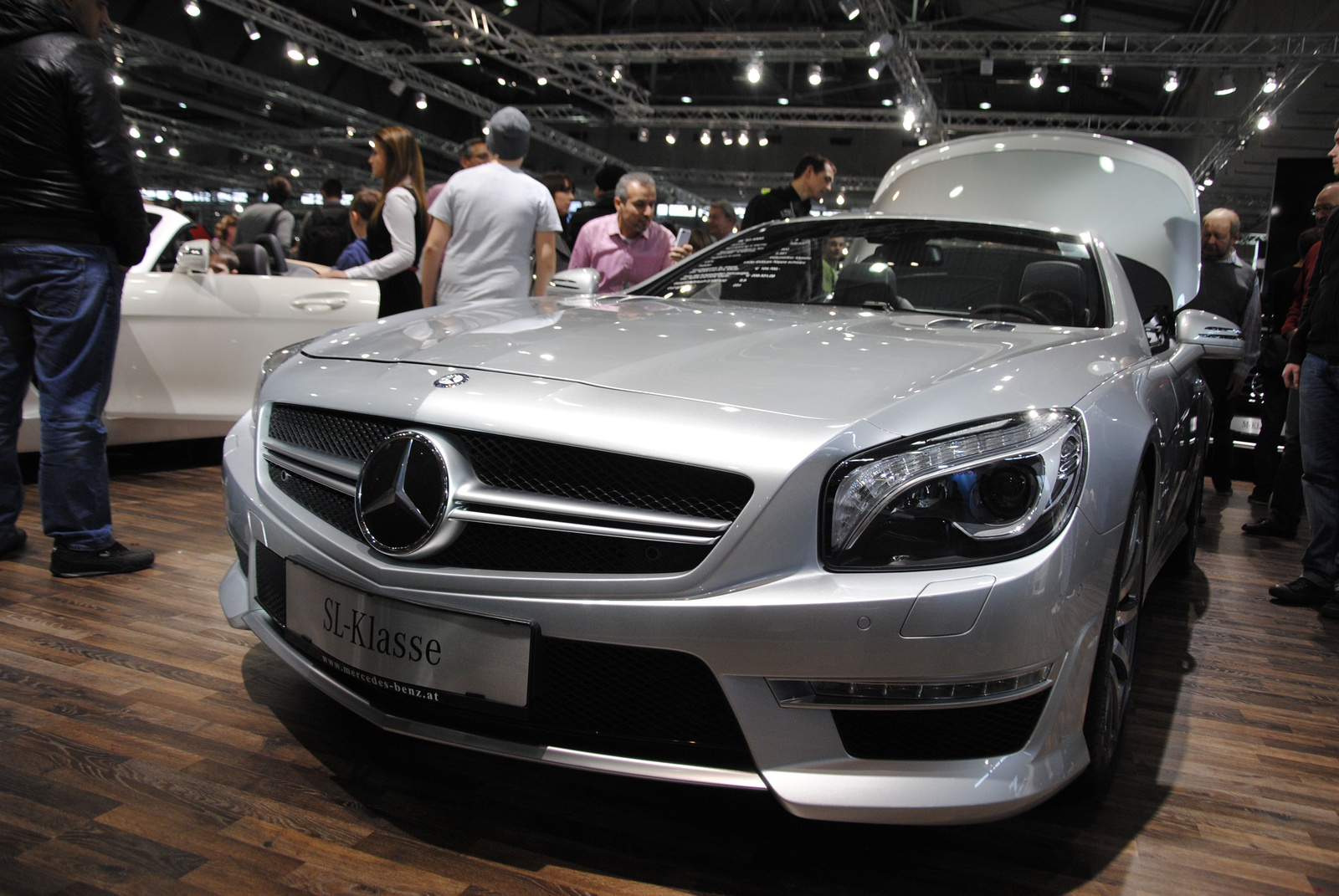 Mercedes-Benz SL63 AMG