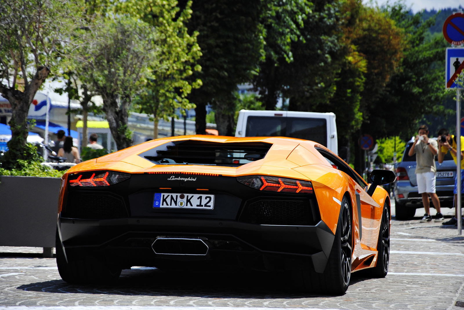 Lamborghini Aventador