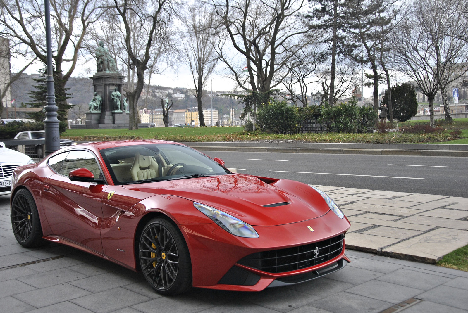 Ferrari F12berlinetta