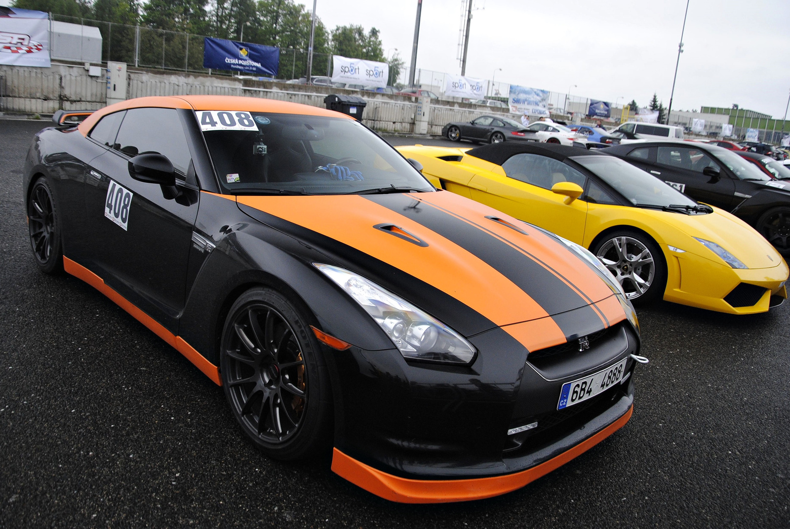 Nissan GT-R