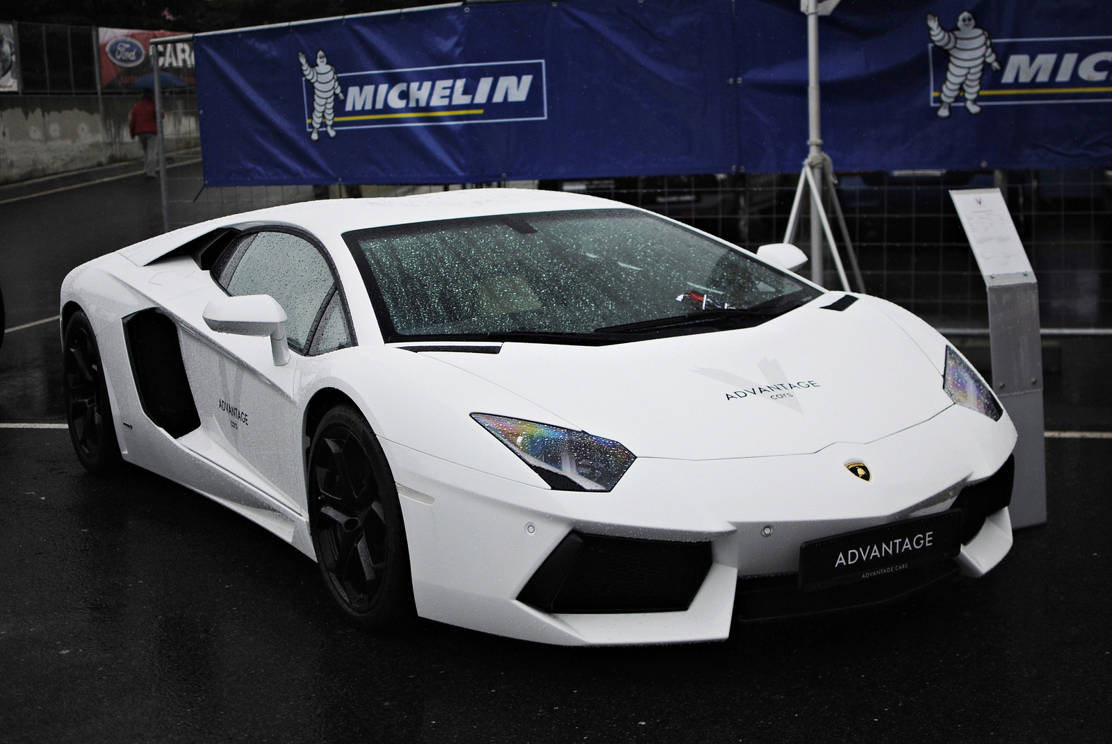 Lamborghini Aventador LP700-4