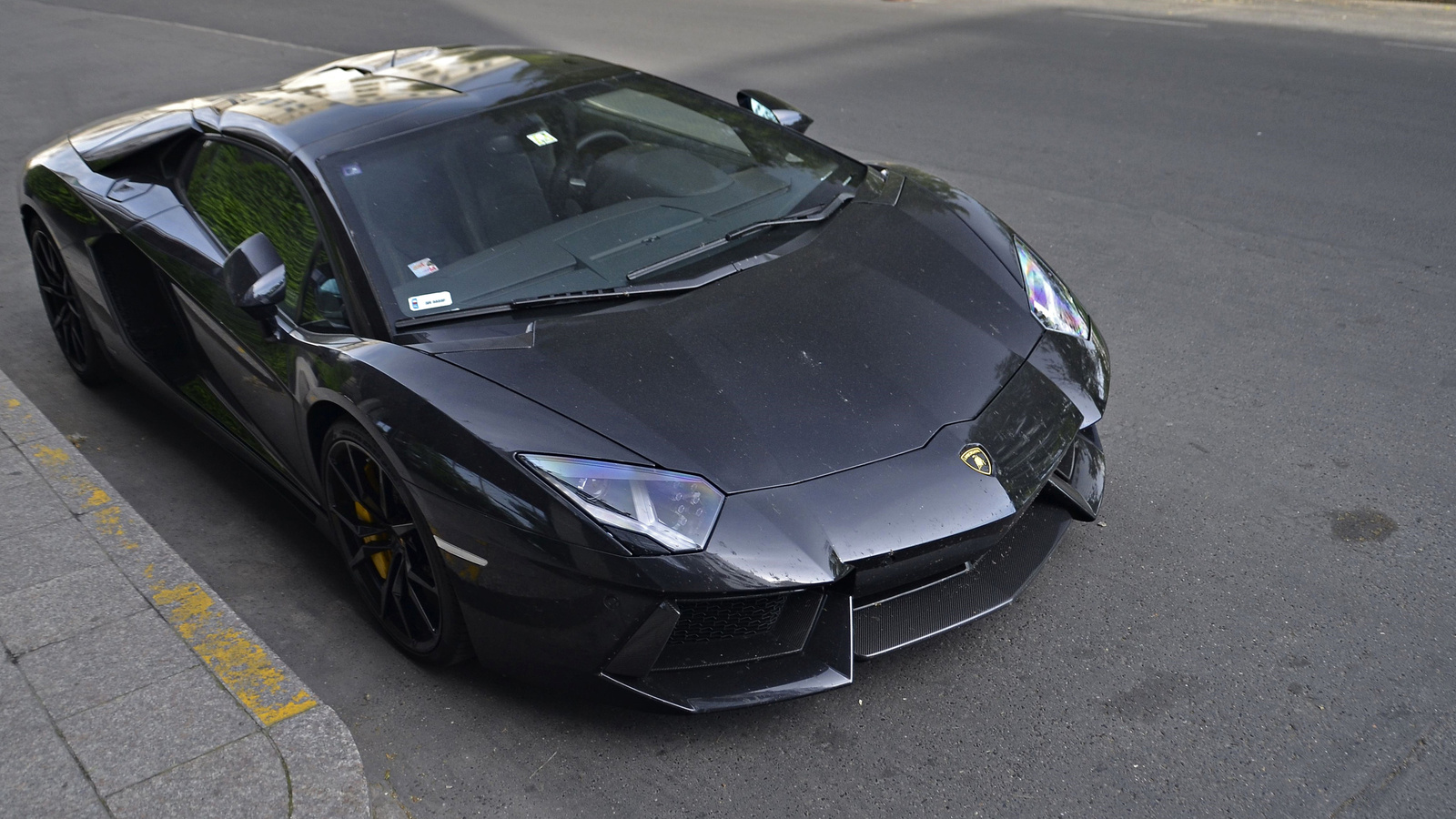 Lamborghini Aventador Roadster LP700-4