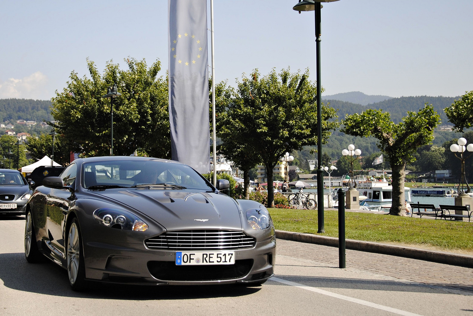 Aston Martin DBS