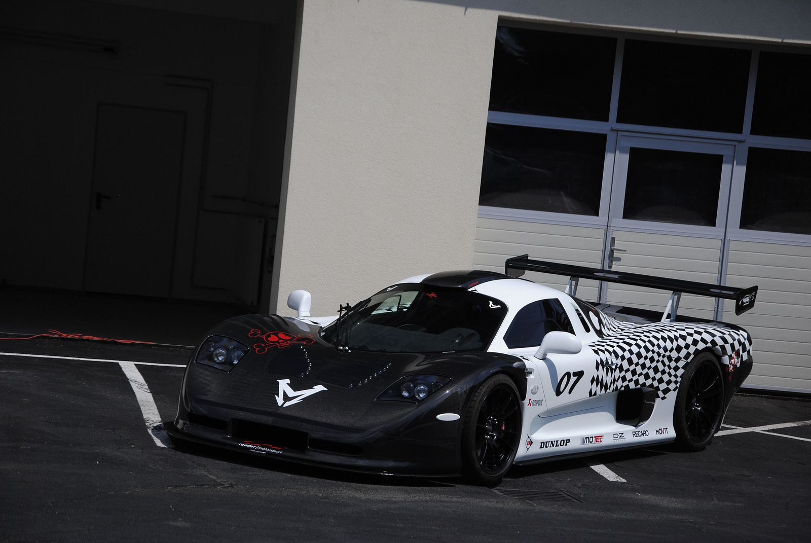 Mosler MT900