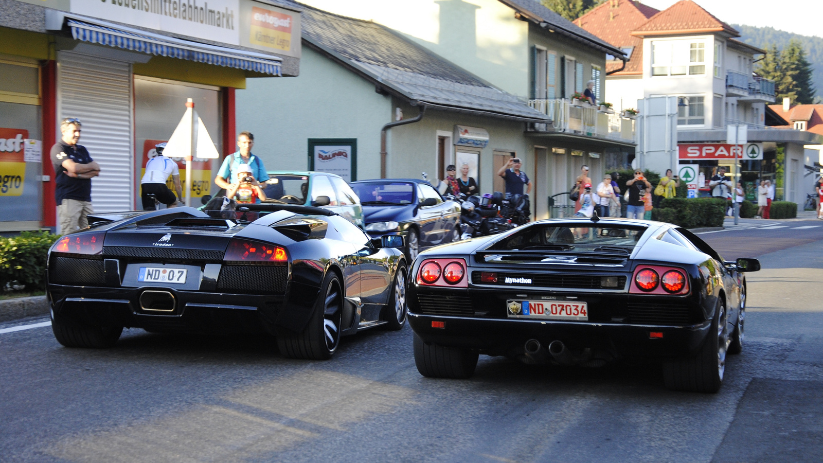 Lamborghini Murciélago LP 640-4 Roadster és Lamborghini Diablo