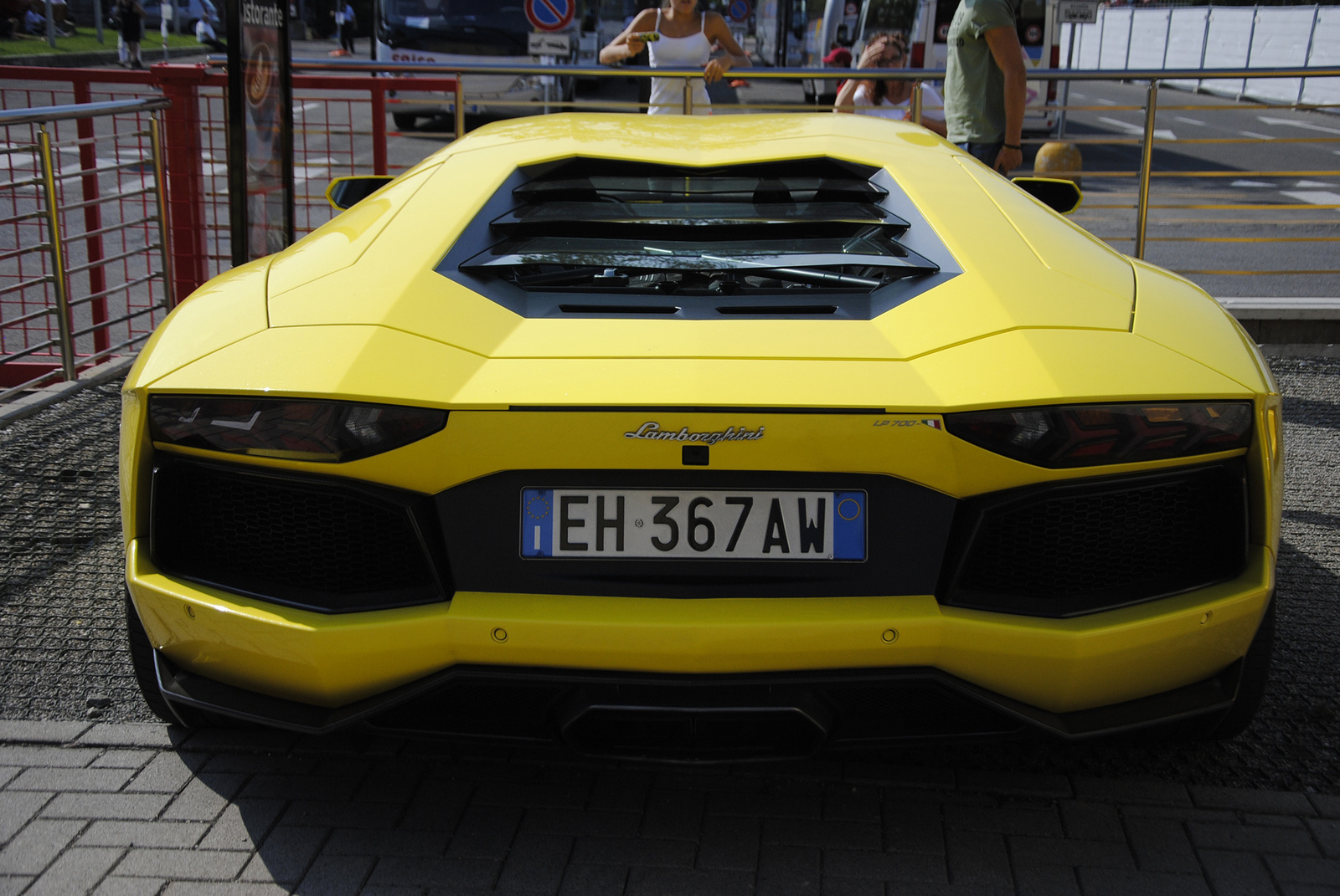 Lamborghini Aventador LP 700-4