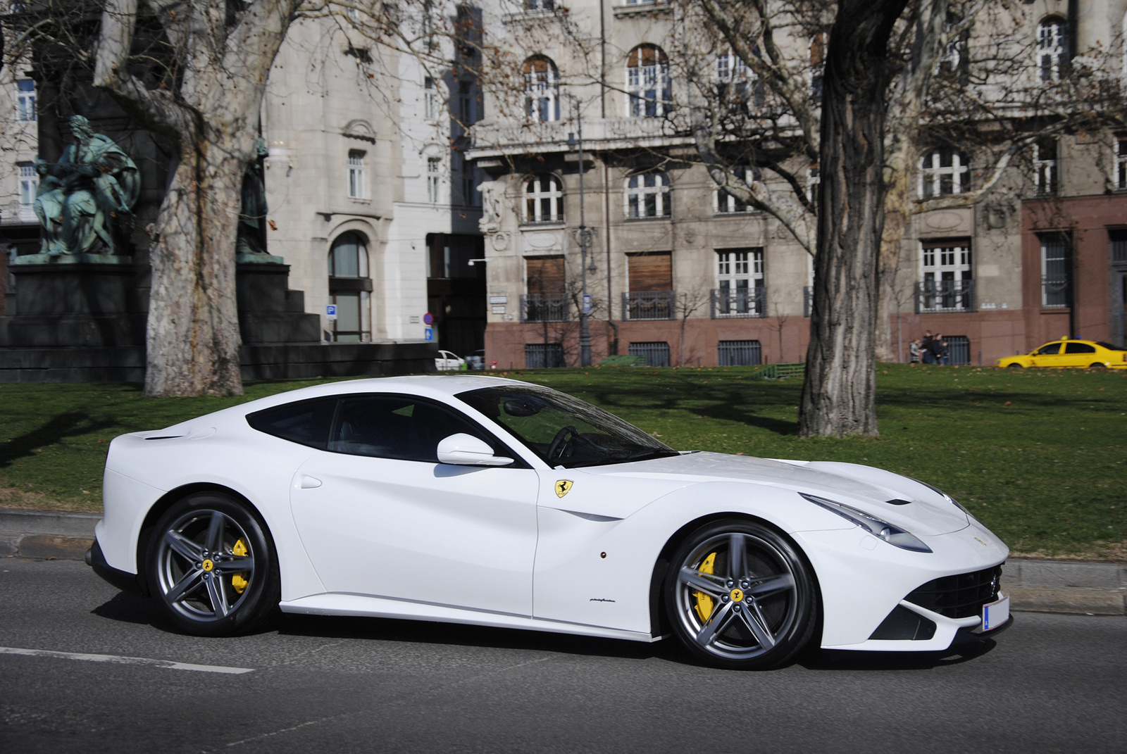 Ferrari F12berlinetta