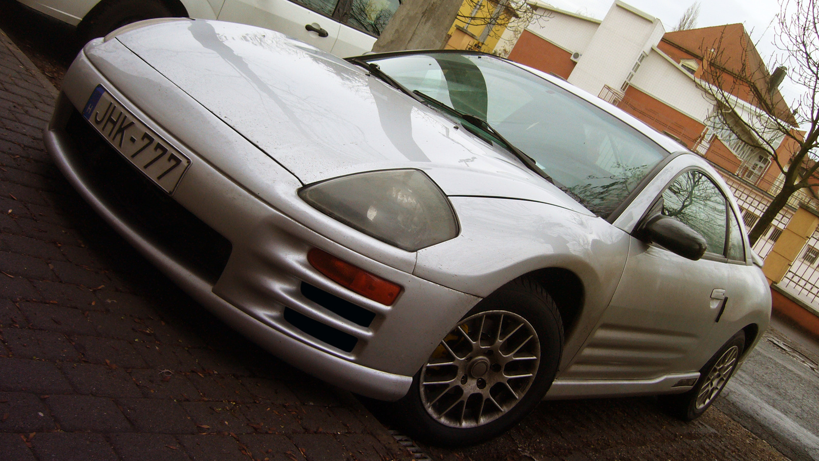 Mitsubishi Eclipse