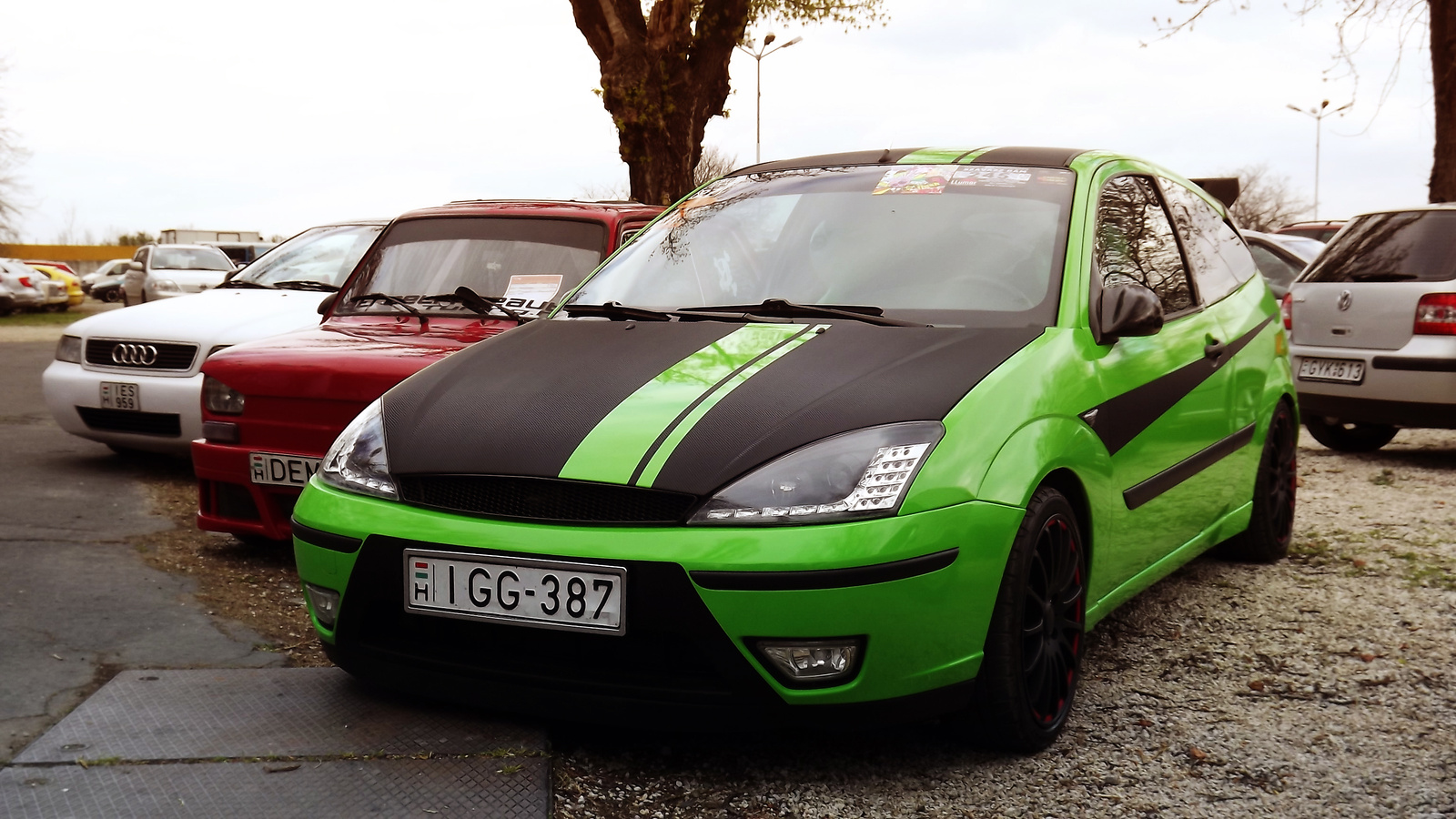 Ford Focus green