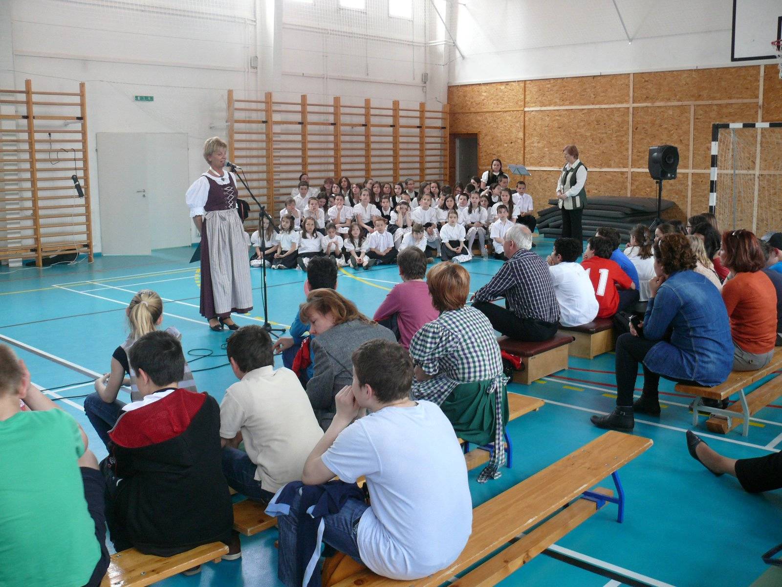 2012 2013 25 Comenius program 100