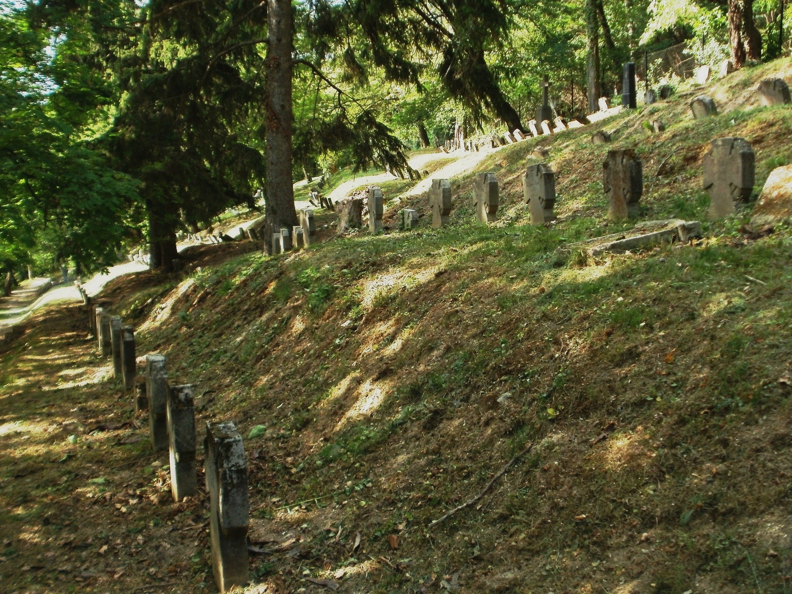 03. Hősi temető