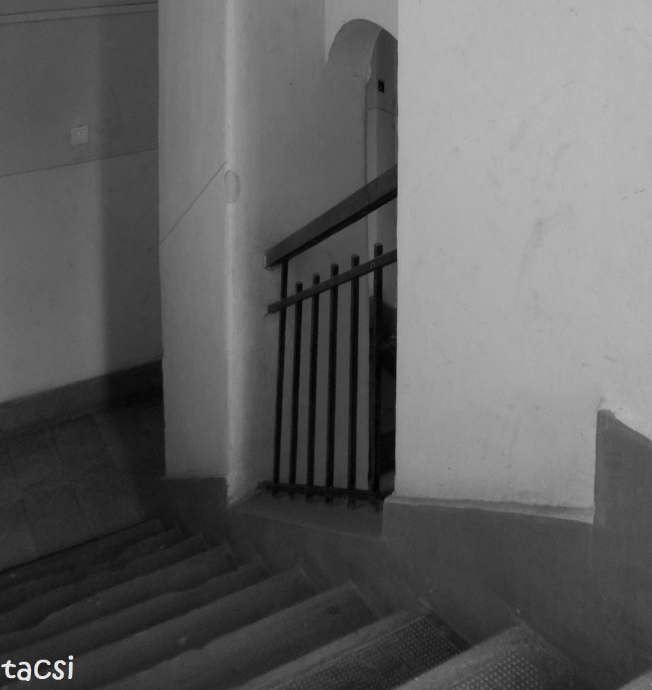 Lépcsőház 1.
