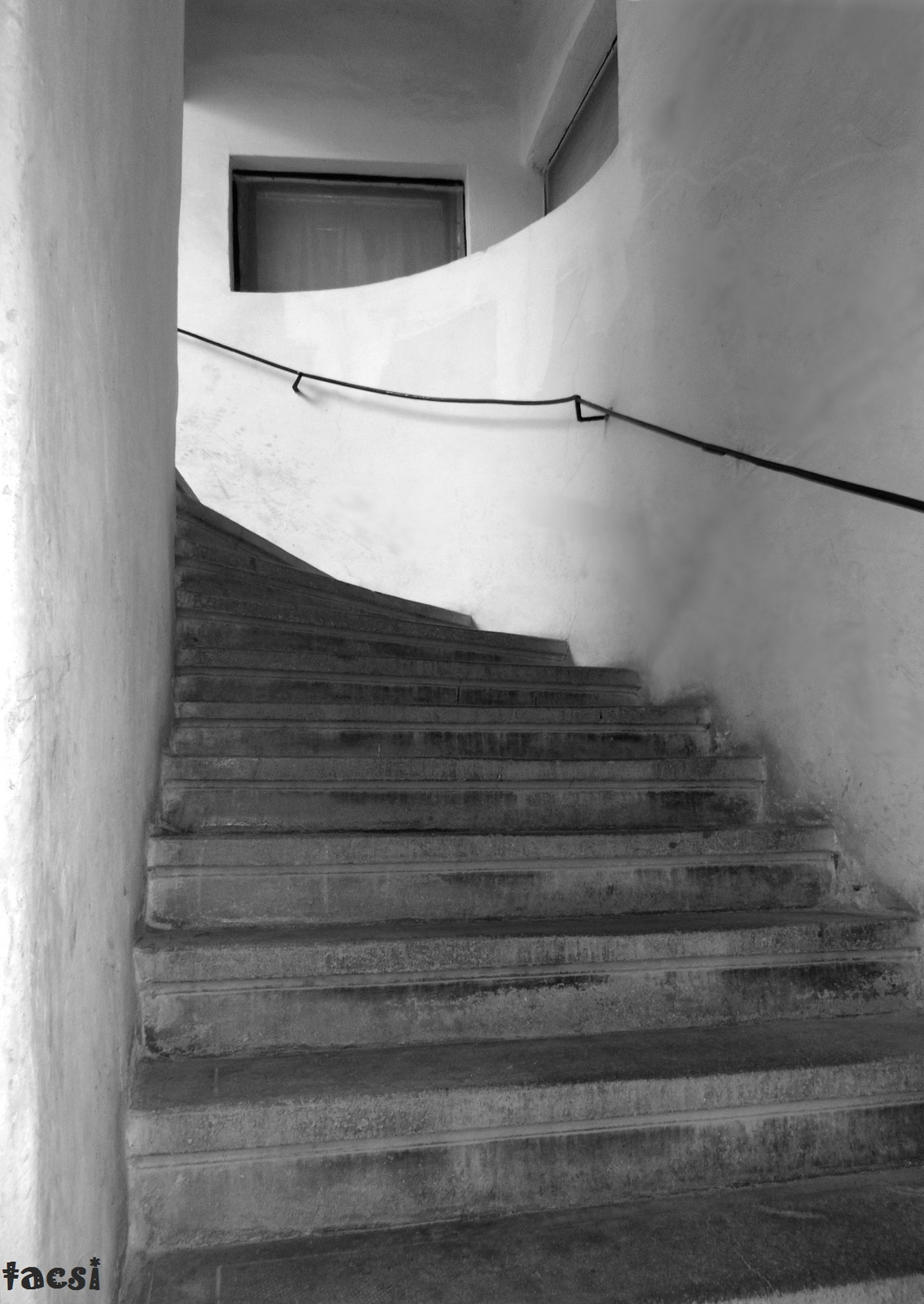 Lépcsőház egy Kolostor utcai házban