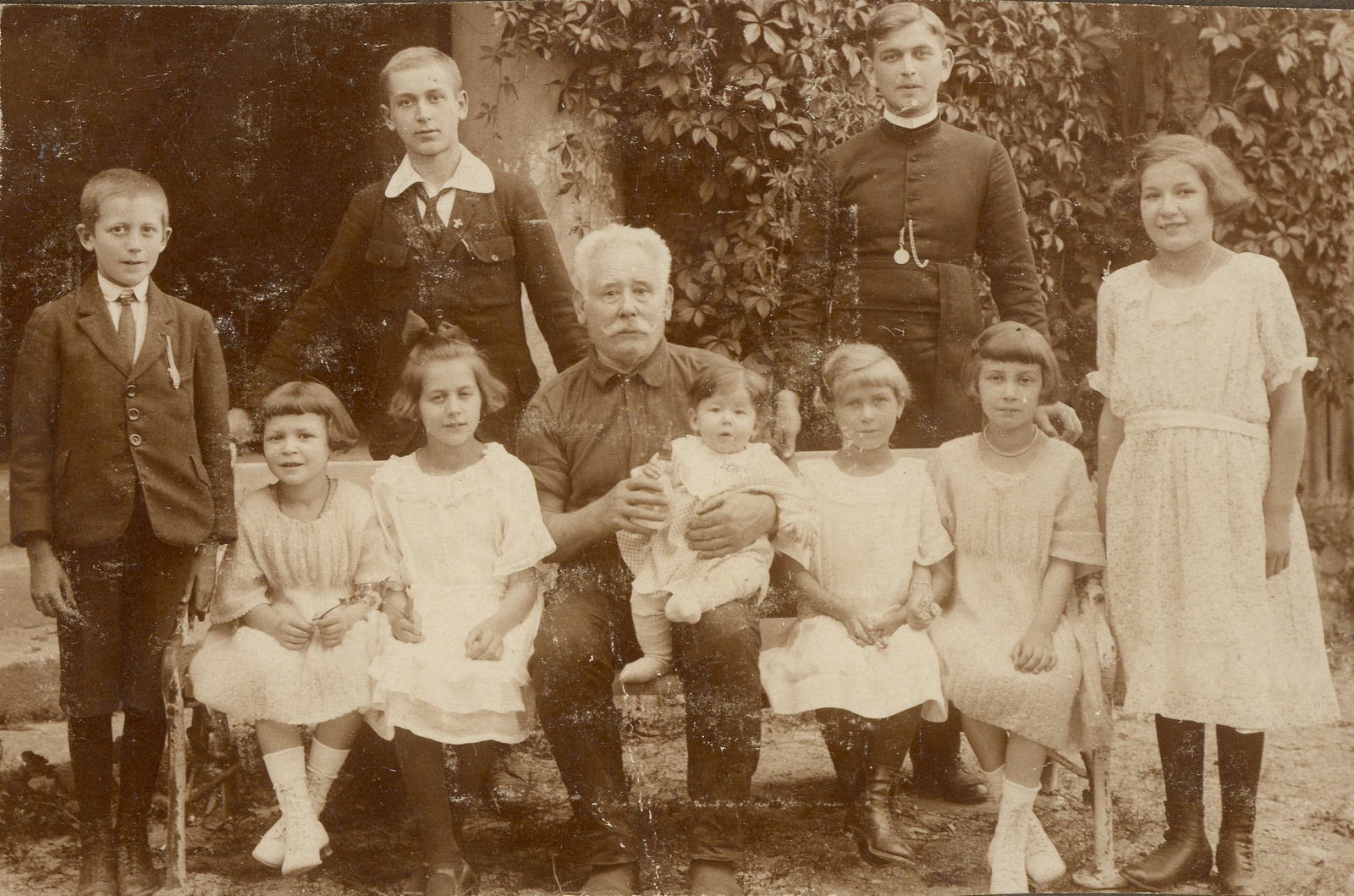 950. Gecseg család 1920 táján