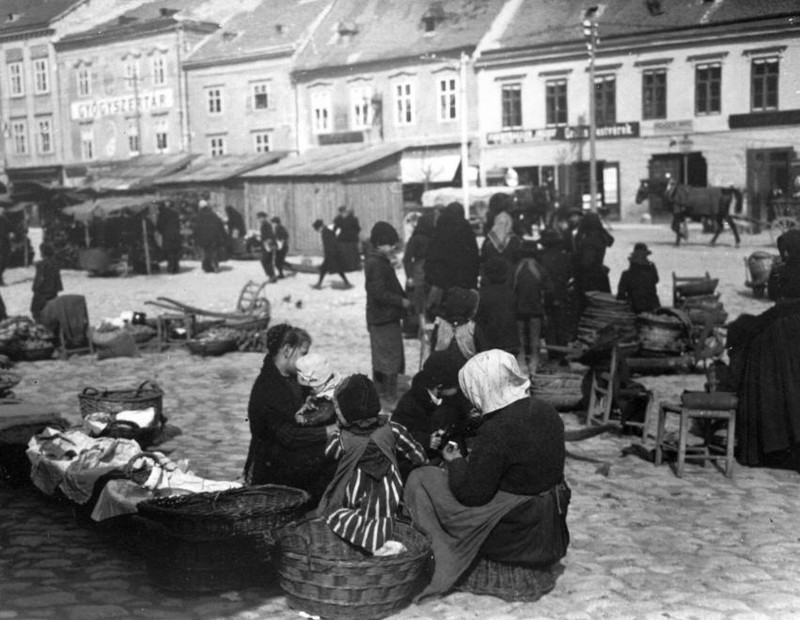 Soproni piac a Nagyvárkerületen (1914-18 táján)