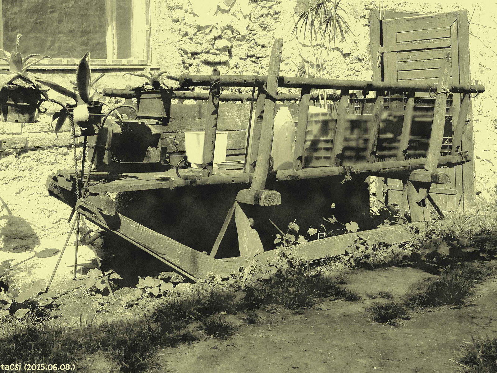 Lovas szán egy poncichter udvaron régi fotó