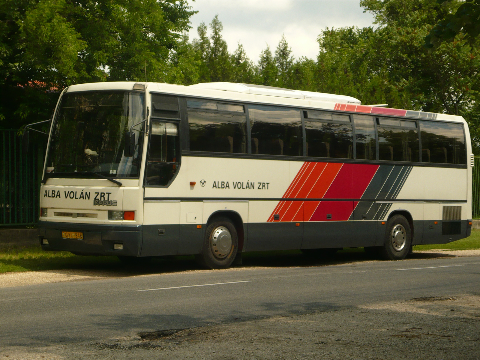 Ikarus 386.01 (GYL-946)