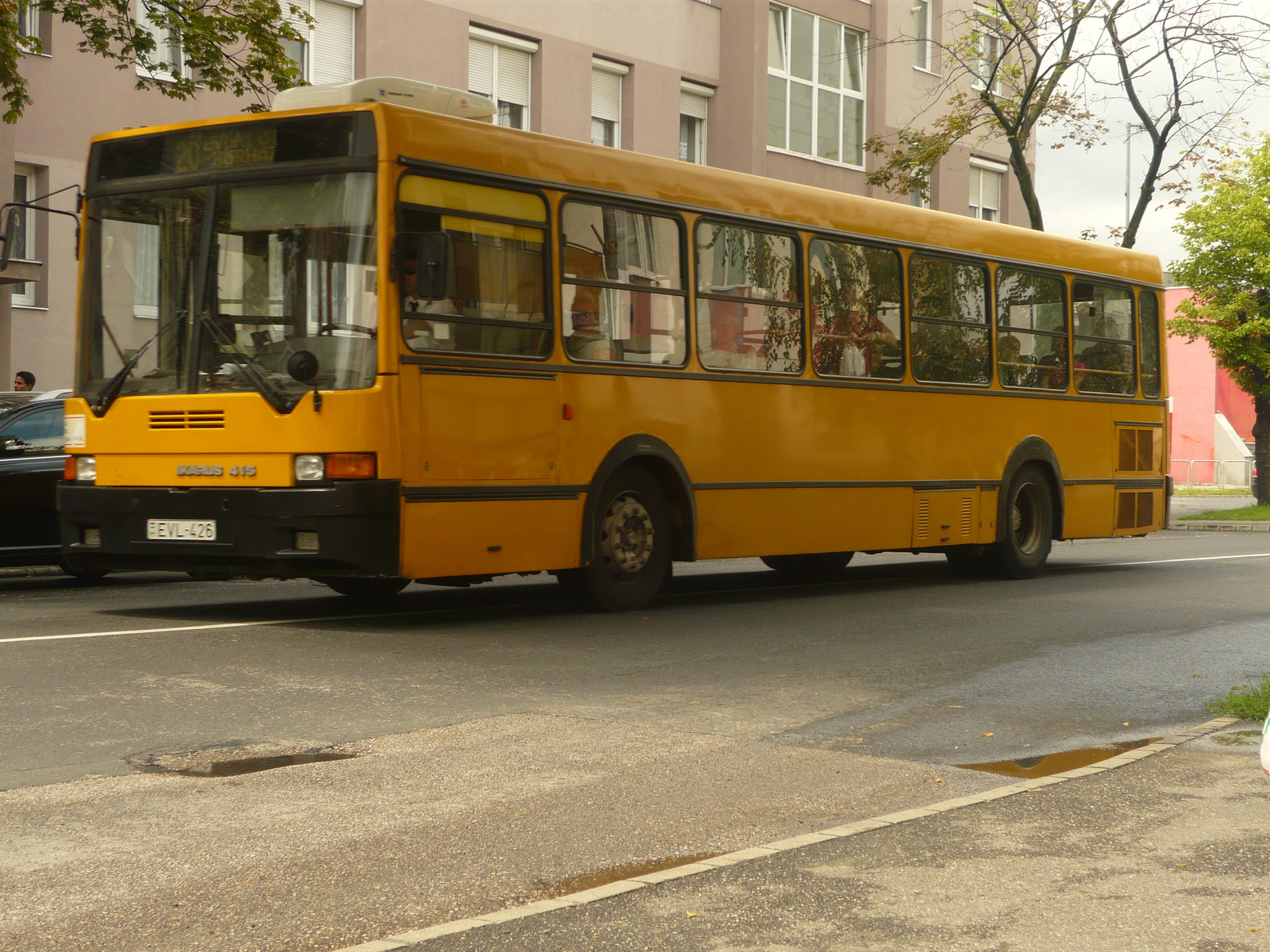 Ikarus 415.24 (EVL-426)