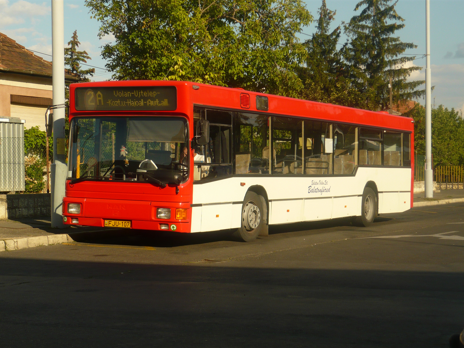 MAN NL202 (FJU-107)