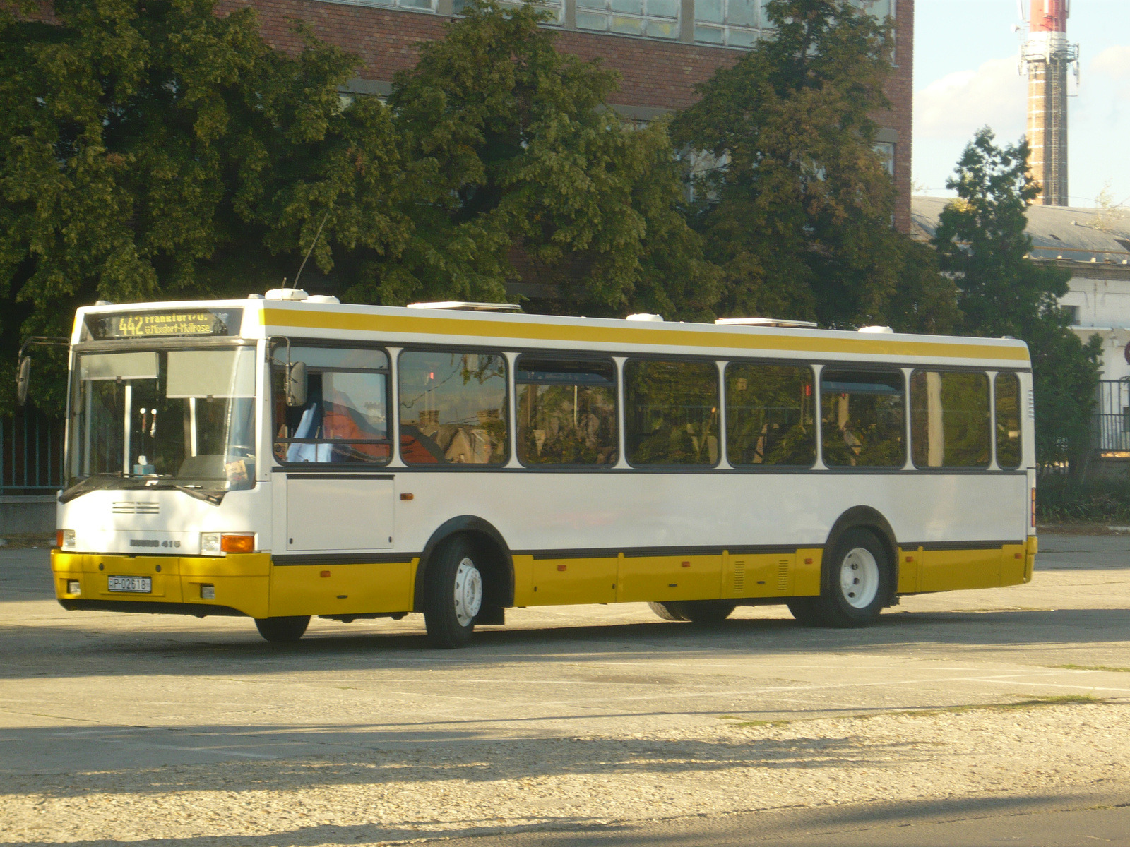 Ikarus 415.18B (MEZ-272)