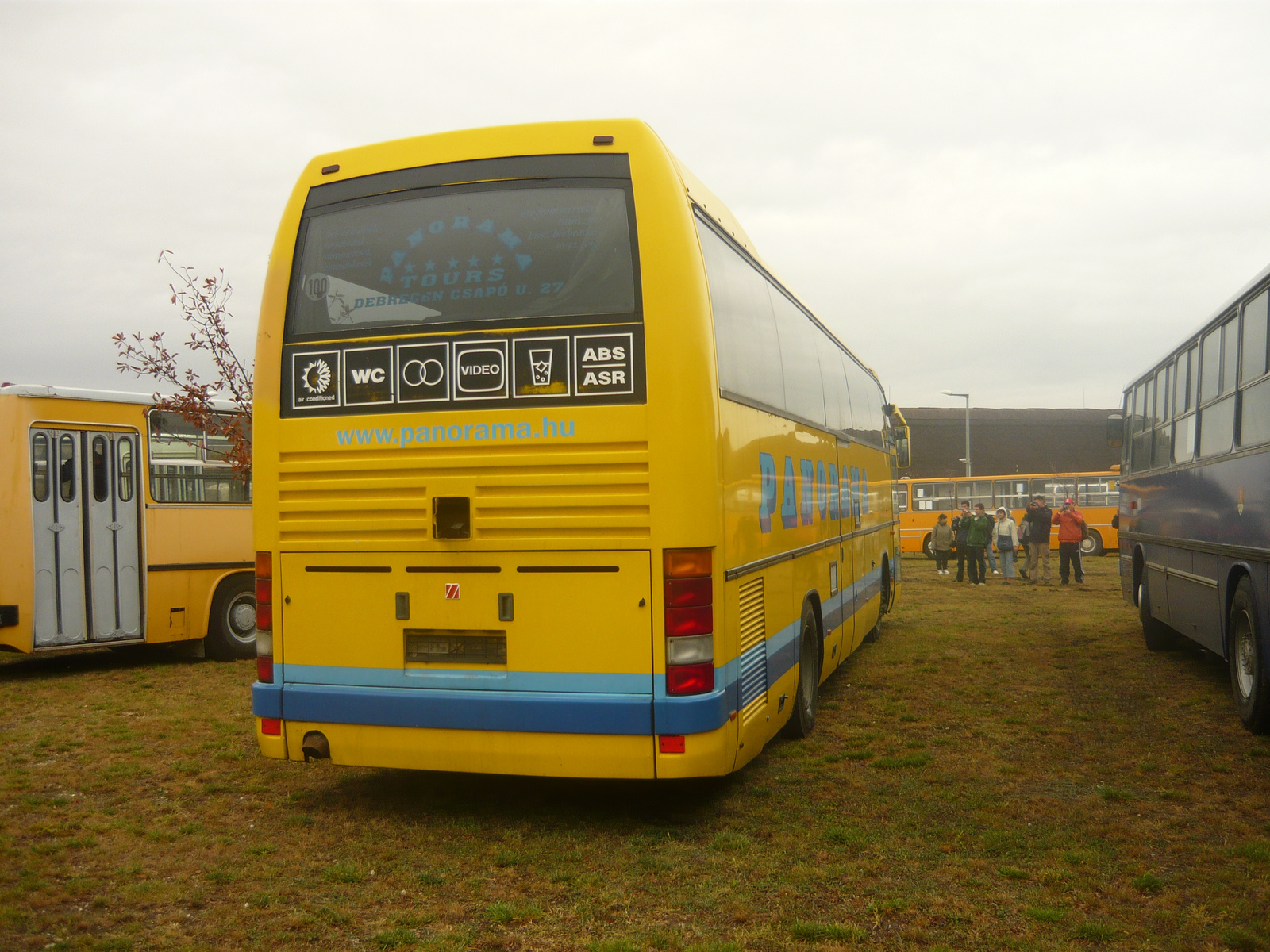 Ikarus E98