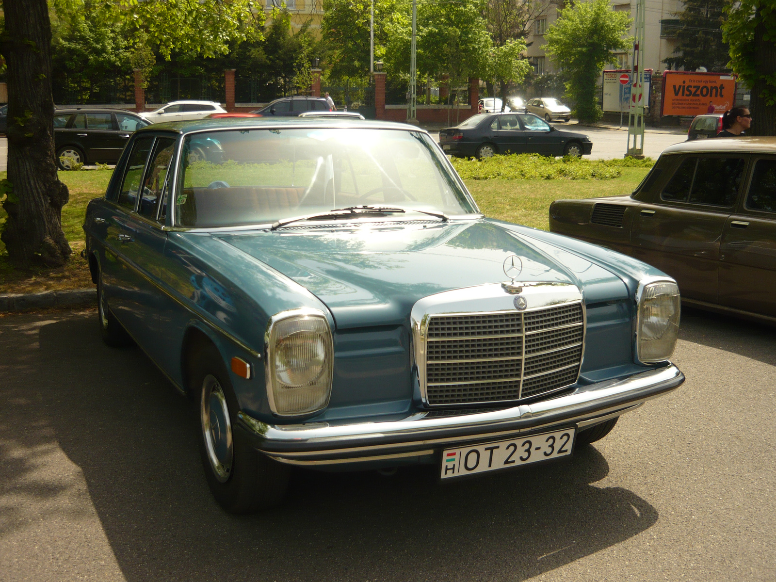 Mercedes-Benz W114