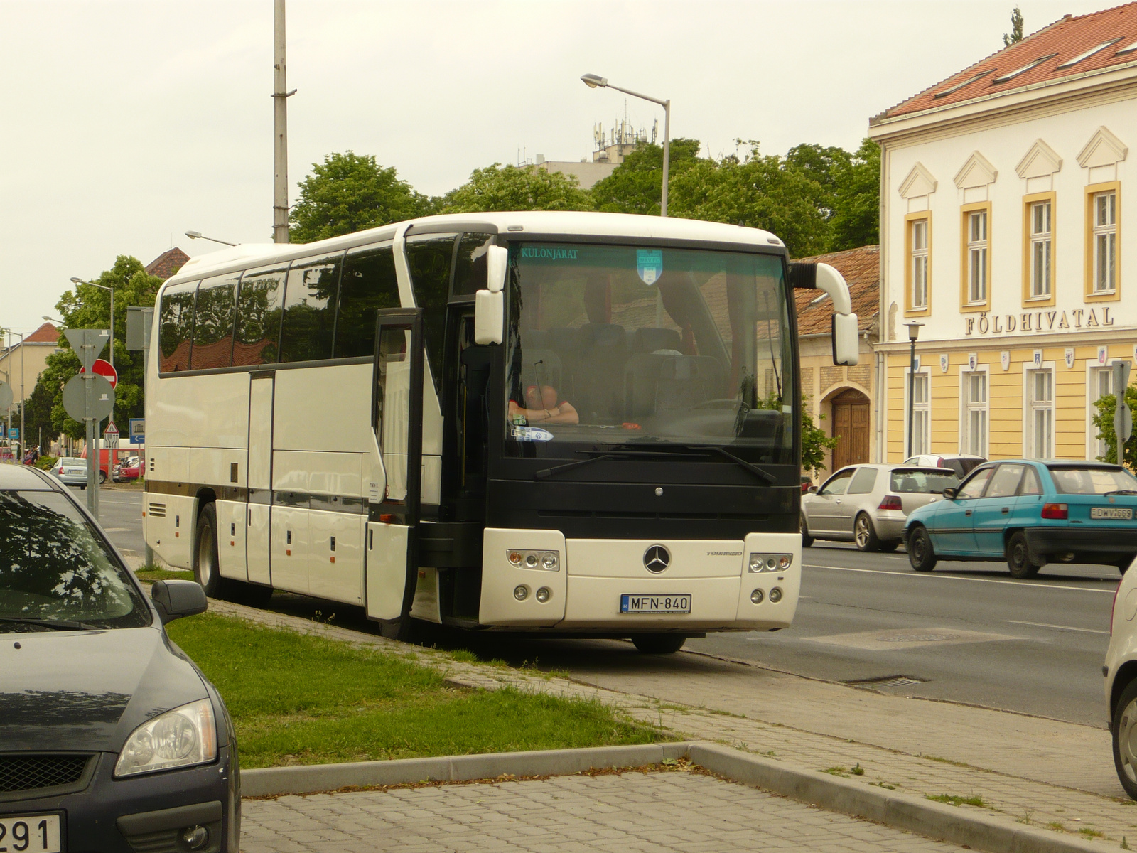 Mercedes-Benz Tourismo (MFN-840)