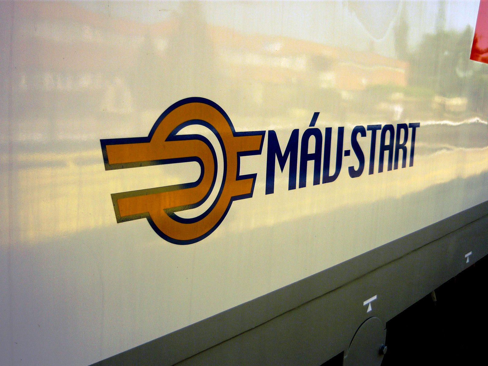 Máv-Start