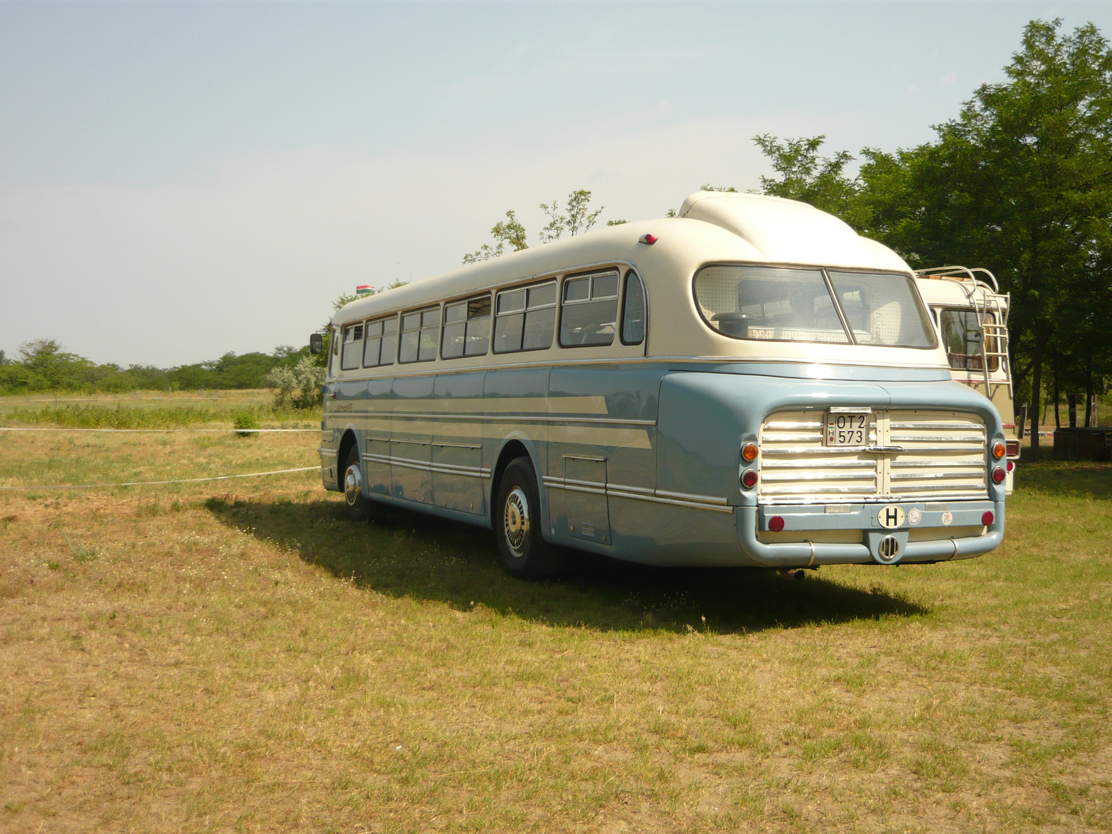 Ikarus 55.52 (OT 25-73)