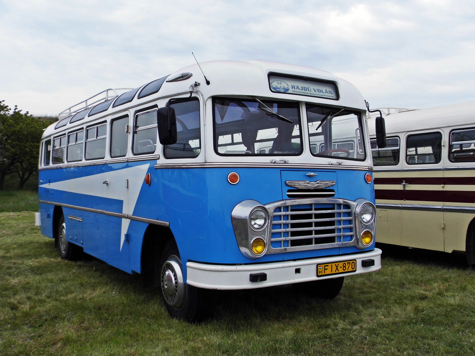 Ikarus 311 (FIX-870)