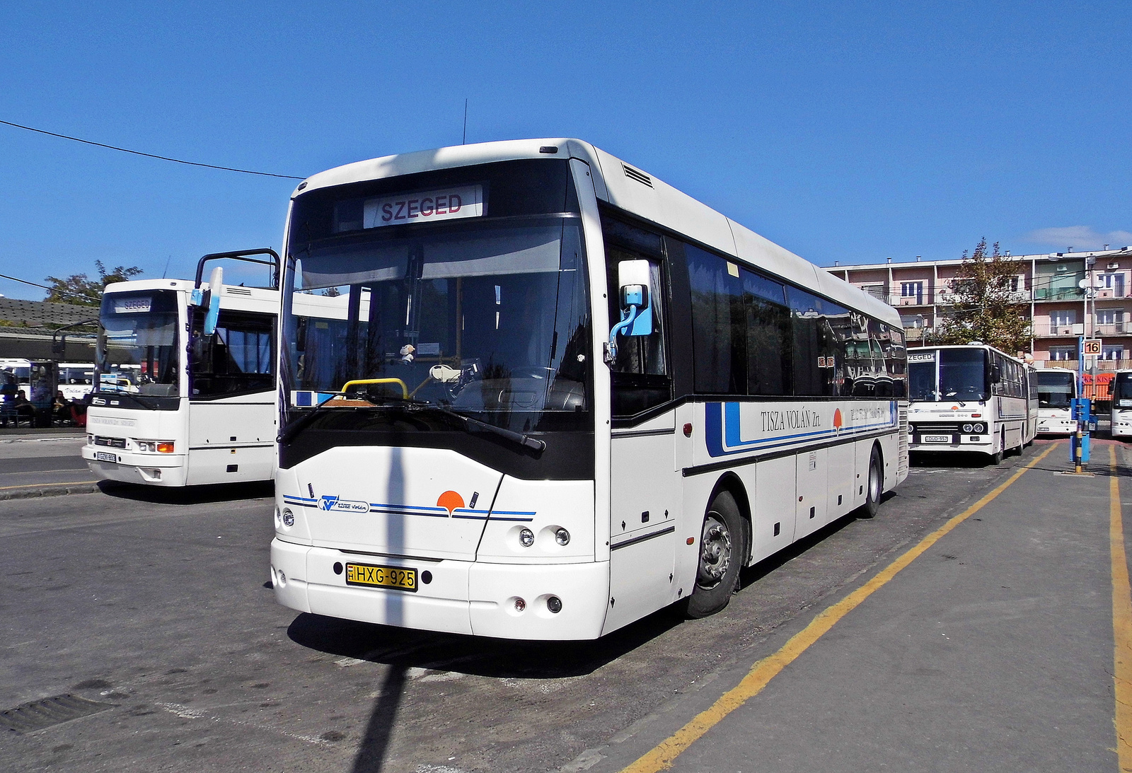 Ikarus E95.42 (HXG-925)