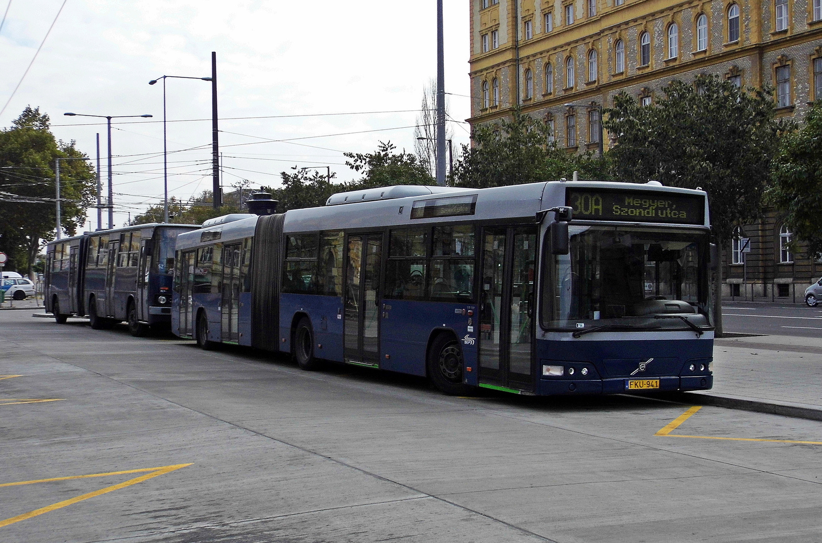 Volvo 7700 (FKU-941)