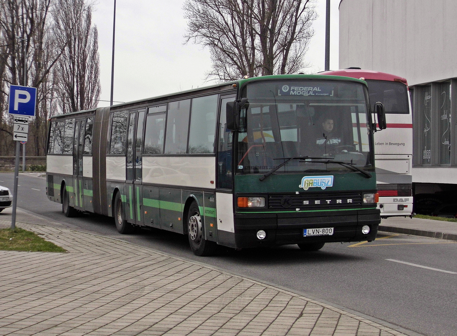 Setra SG221 UL (LVN-800)