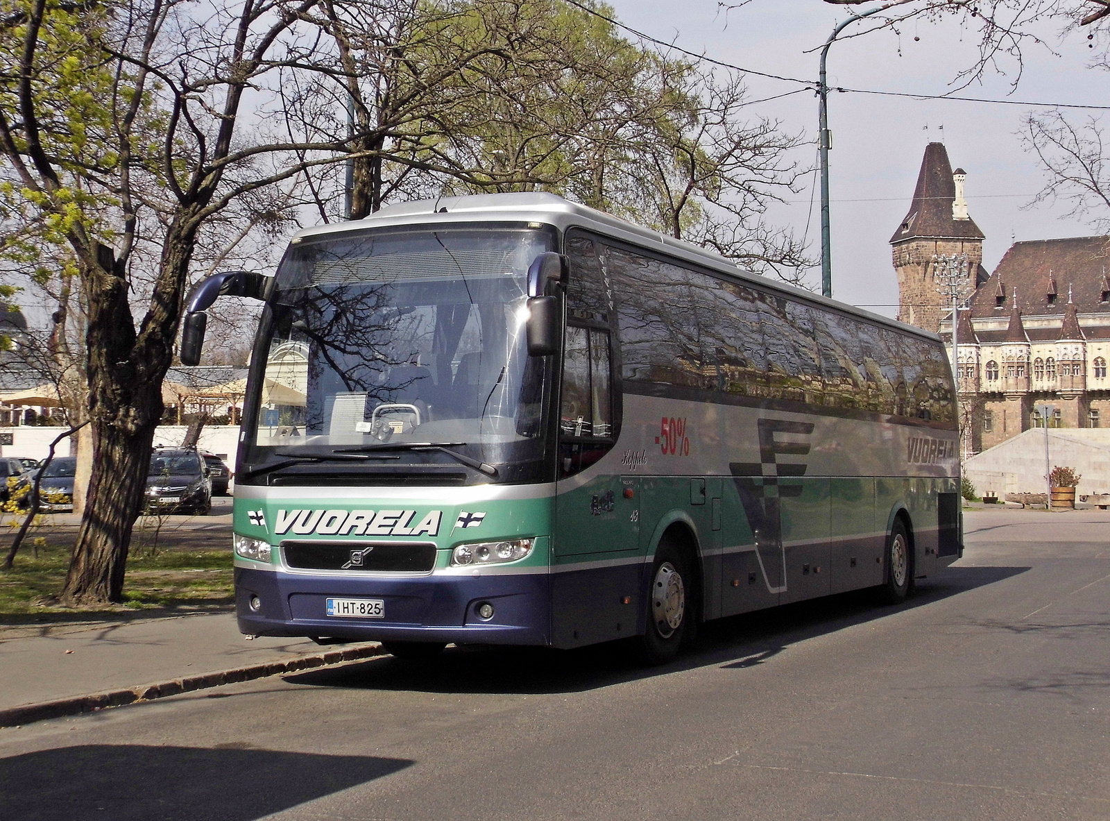 Volvo 9700 (IHT-825)